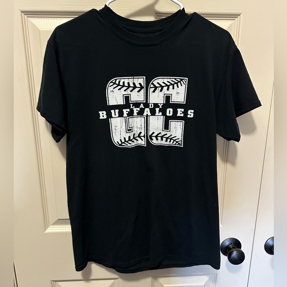 Garden City High School Buffaloes T-Shirt